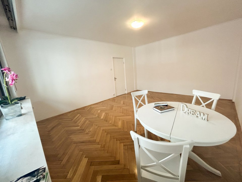 Vanzare apartament unicat, Calea Victoriei