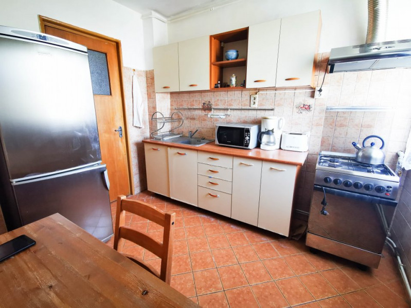 Apartament 3 camere de vanzare cu centrala proprie, Titan, Parc IOR