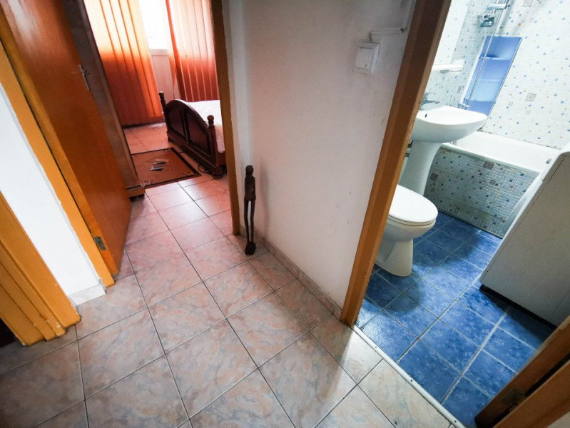 Apartament 3 camere de vanzare cu centrala proprie, Titan, Parc IOR