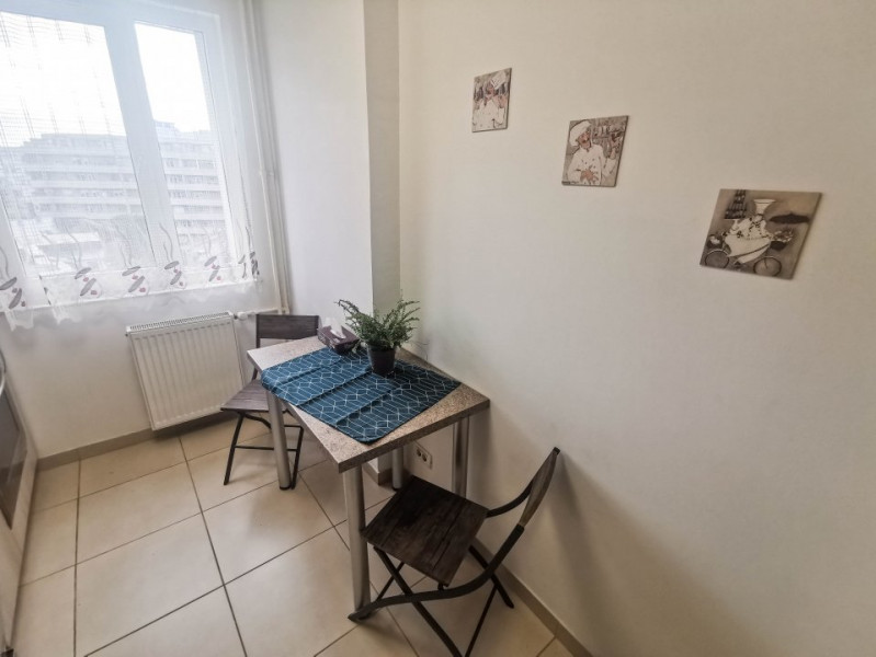 Apartament luminos si cochet de inchiriat intre Unirii si Parc Tineretului