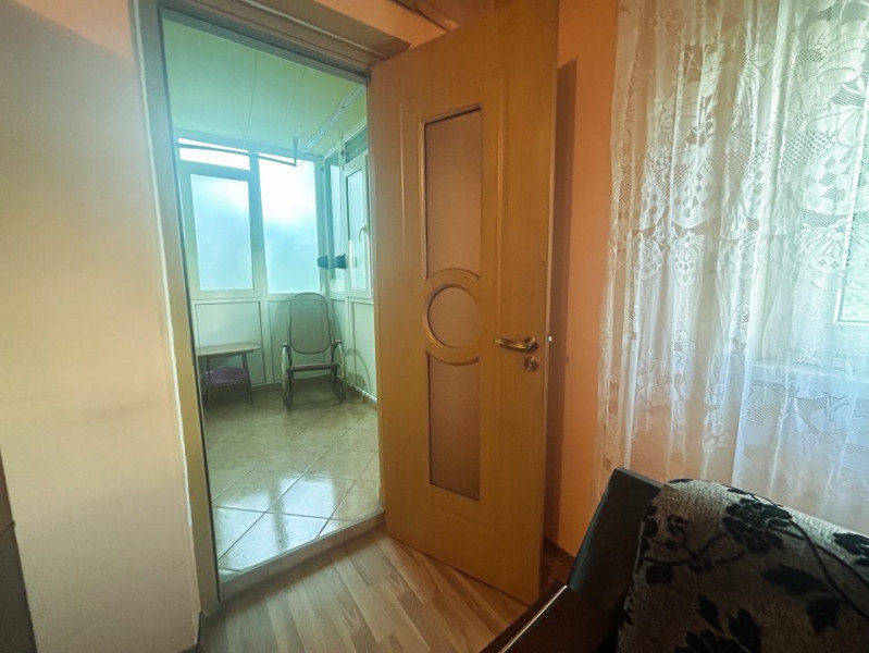 Apartament cu 2 camere, Etaj 3/4, decomandat, Gorjului