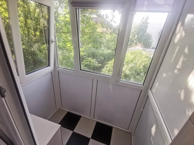 Apartament frumos, complet renovat 2 camere zona Vitan