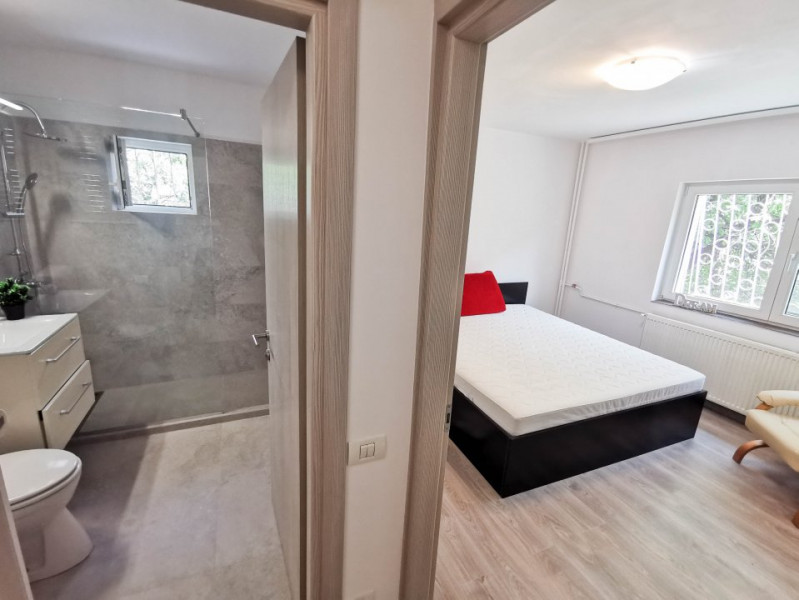 Apartament 2 camere super spatios, modern, luminos si renovat, zona Decebal