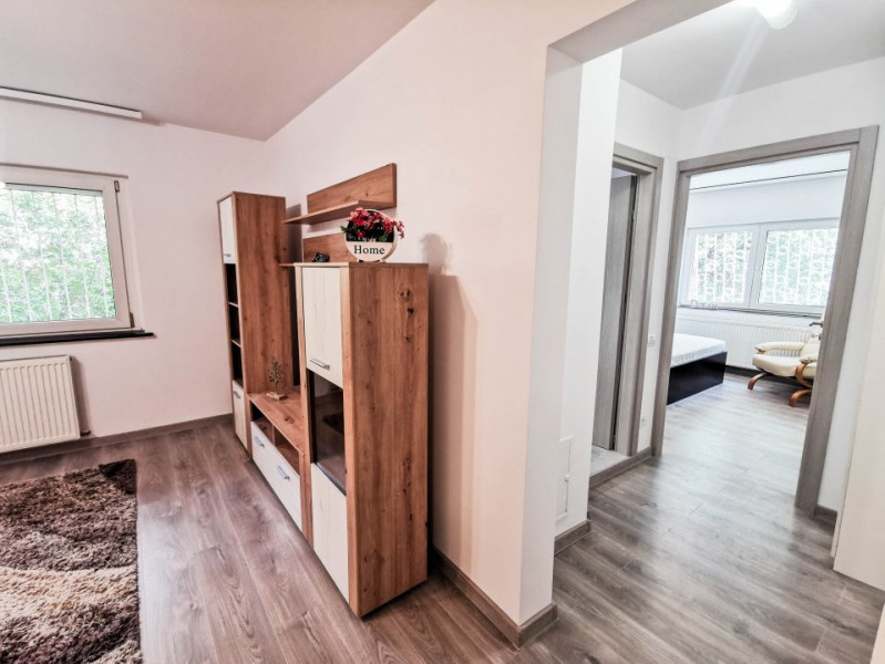 Apartament 2 camere super spatios, modern, luminos si renovat, zona Decebal