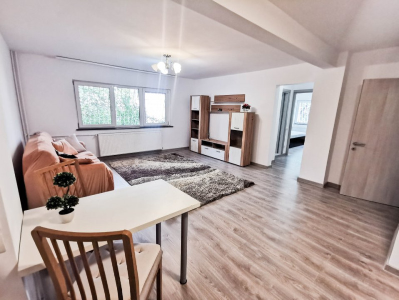 Apartament 2 camere super spatios, modern, luminos si renovat, zona Decebal