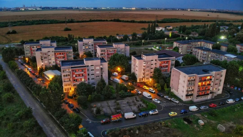 Apartament cochet cu centrala, mobilat si utilat, 2 locuri de parcare