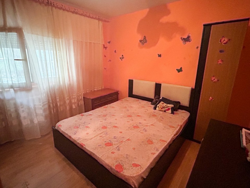 Vanzare apartament cu 2 camere, Etaj 1 din 4, decomandat, Gorjului
