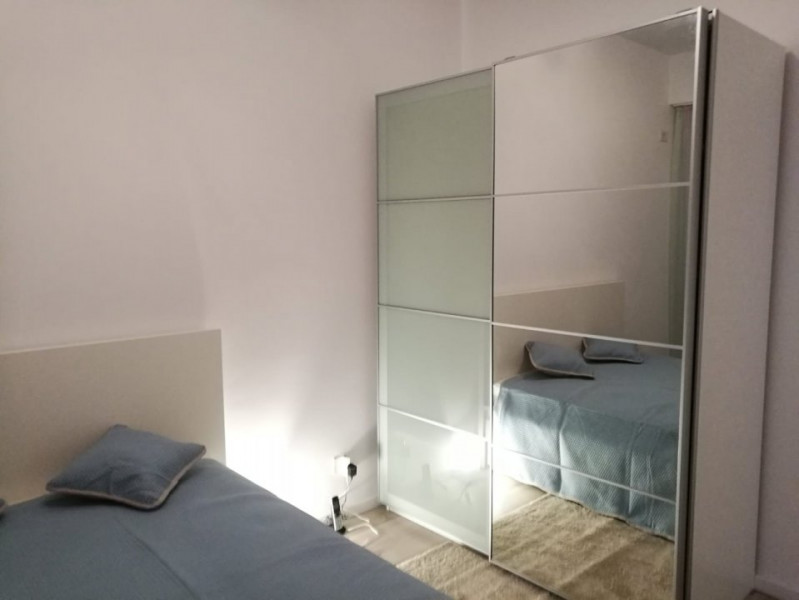 Inchiriere apartament doua camere zona 1 Mai