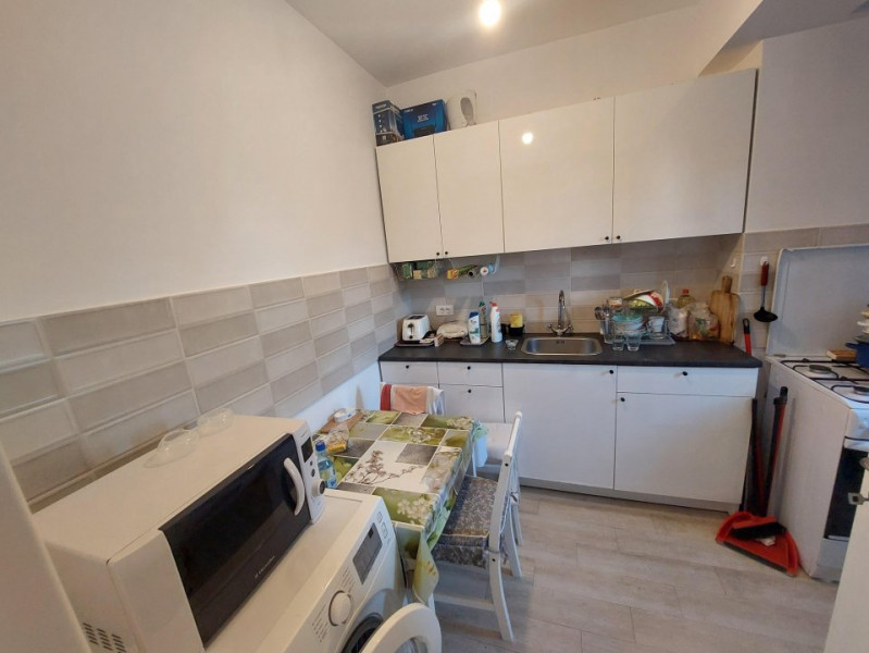 Inchiriere apartament doua camere zona 1 Mai