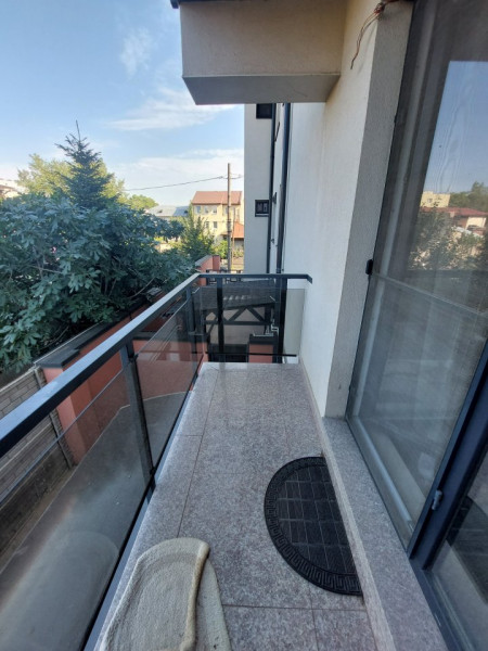 Inchiriere apartament doua camere zona 1 Mai