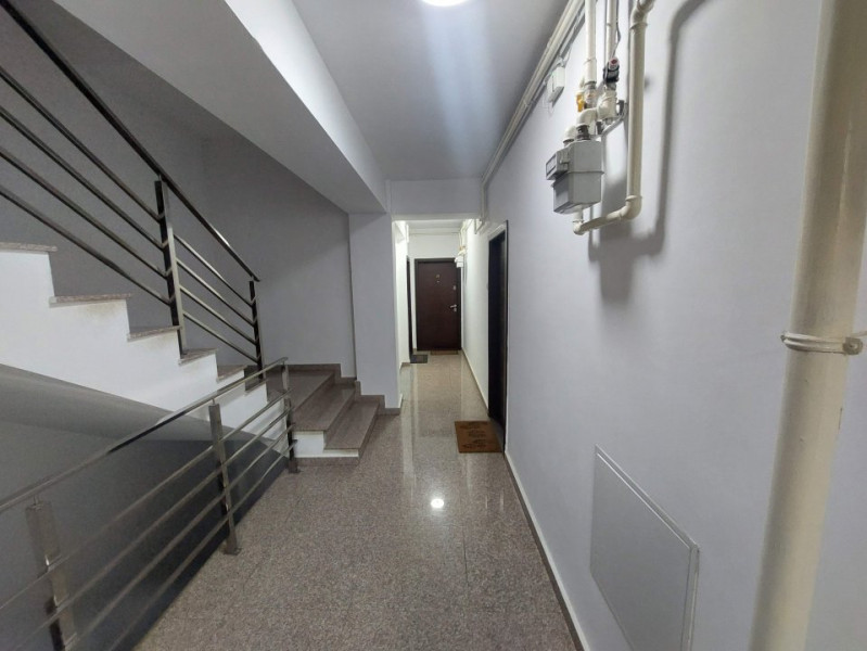 Inchiriere apartament doua camere zona 1 Mai