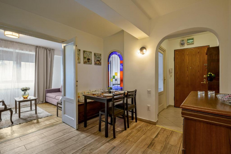 Inchiriere apartament cochet Universitate