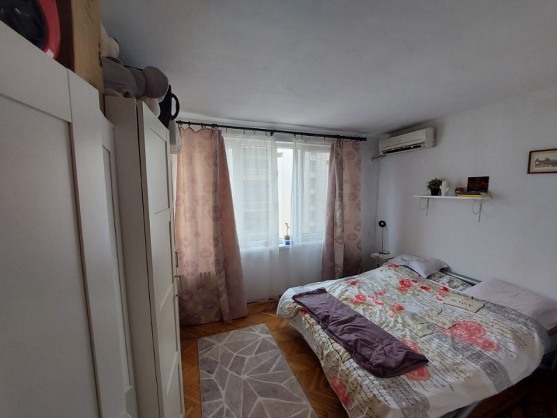 Inchiriere apartament doua camere ultracentral, Stirbei Voda-Calea Victoriei