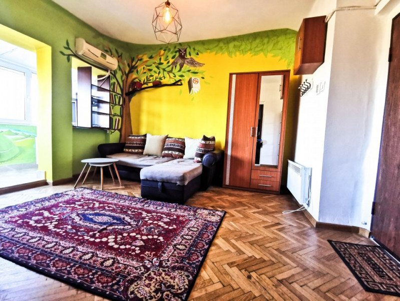 Inchiriere apartament 2 camere, Bd. Kogalniceanu, langa Fac.de Drept si Cismigiu