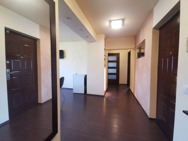 Apartament Spațios cu 3 Camere și 3 Balcoane – Lângă Mall Vitan, 87 mp