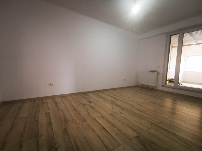 Apartament 3 camere de vanzare cu terasa 30 mp, bloc nou Brancoveanu