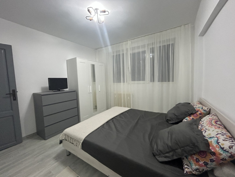 Apartament 3 camere de inchiriat la 10 min de metroul Raul Doamnei