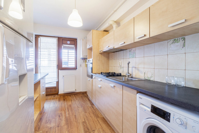 Apartament 2 camere, Popești-Leordeni, decomandat, loc parcare, gata de mutat
