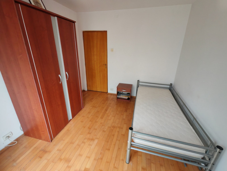Vanzare apartament 4 camere zona Decebal-Unirii