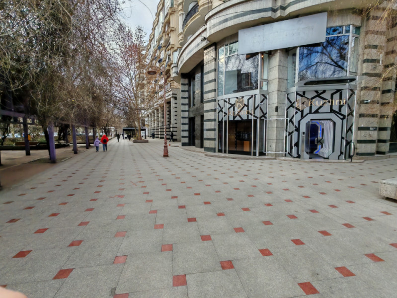Vanzare apartament 4 camere zona Decebal-Unirii