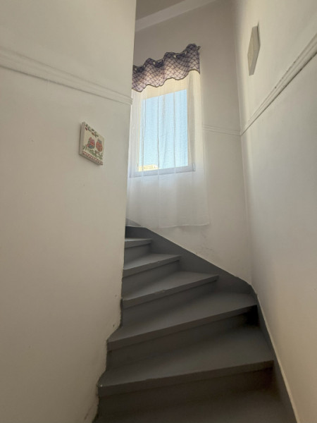 2 camere în mansardă luminoasă, vilă, curte, 60 mp, centrala - Parcul Carol