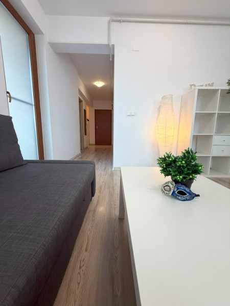 Apartament 2 camere de vânzare – Cartierul Solar, Metalurgiei, loc parcare 