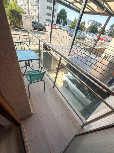 Apartament 2 camere de vânzare – Cartierul Solar, Metalurgiei, loc parcare 