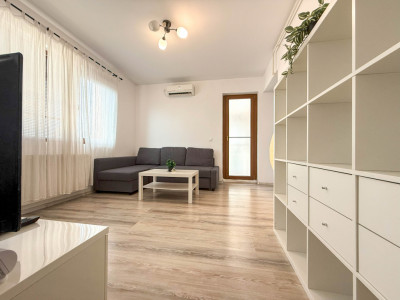 Apartament 2 camere de vânzare – Cartierul Solar, Metalurgiei, loc parcare 