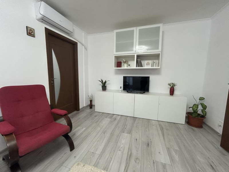 Apartament 3 camere (din 2) modern cu loc de parcare si spatii depozitare, Titan