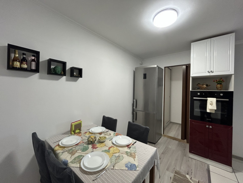Apartament 2 camere, 15 minute metrou, 1 Decembrie 1918 , Titan