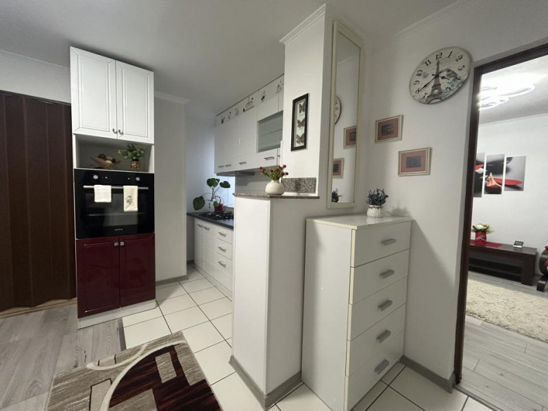 Apartament 2 camere, Parcare, 15 minute de metrou 1 Decembrie 1918