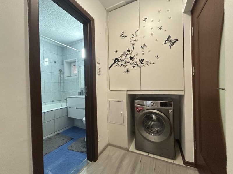 Apartament 2 camere, Parcare, 15 minute de metrou 1 Decembrie 1918