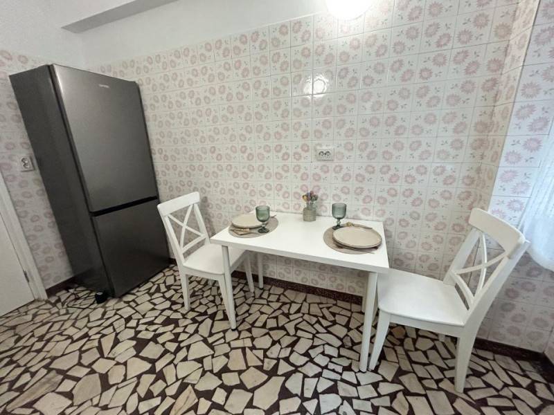 Vanzare apartament 2 camere, 70mp, Calea Victoriei cu Calea Grivitei