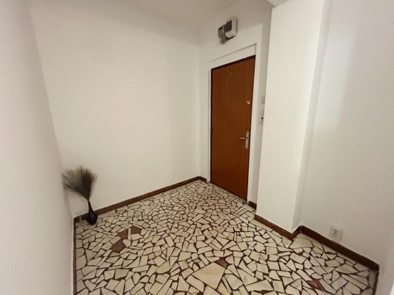 Vanzare apartament 2 camere, 70mp, Calea Victoriei cu Calea Grivitei