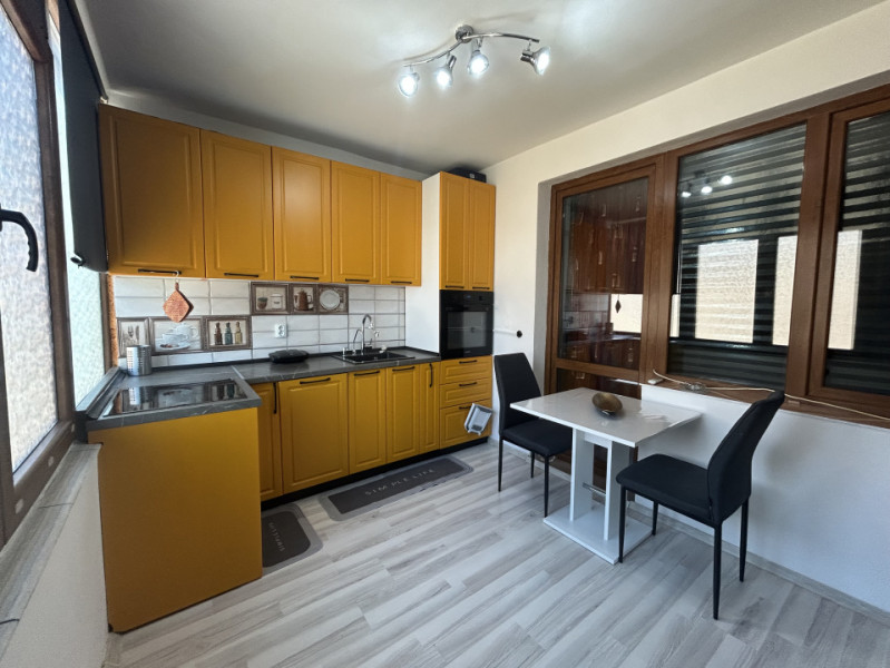 Apartament spatios cu 3 camere, Cartierul Latin, Parcare, Pet friendly