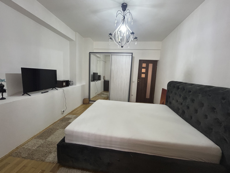 Apartament spatios cu 3 camere, Cartierul Latin, Parcare, Pet friendly