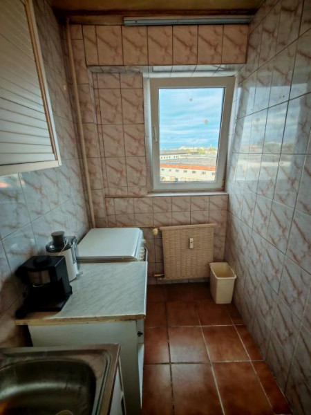 Vanzare garsoniera in zona Metrou Costin Georgian
