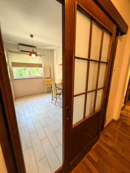 3 camere de inchiriat | Decomandat | Luminos | 2 băi | Vitan
