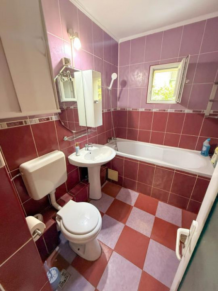 3 camere de vânzare | Rahova | 3/4 | Bloc anvelopat | Zonă liniștită Comision 0%